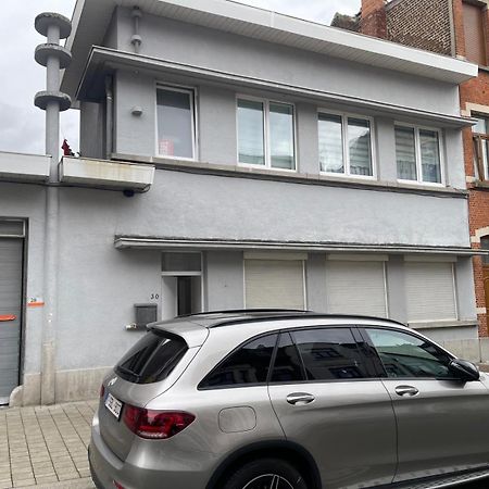 La Belle Etoile De Bruxelles Apartment Luaran gambar